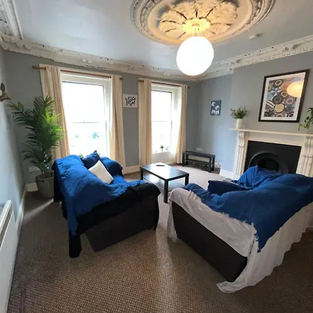 Thomas Street * דבלין